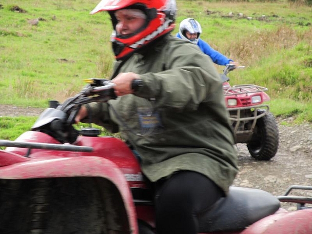 en los quads mas divertidos.jpg